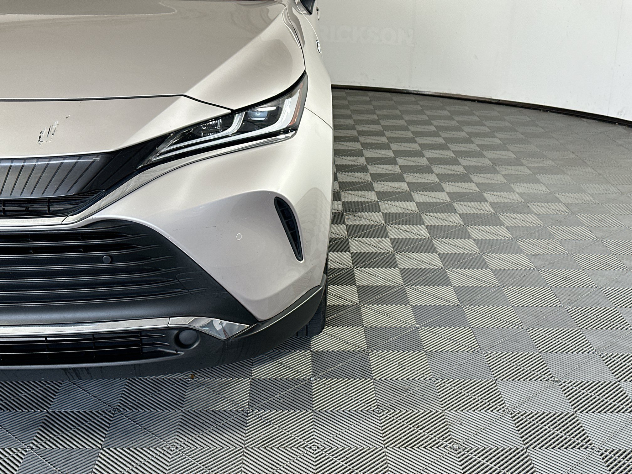 Used 2021 Titanium Toyota Limited image 9