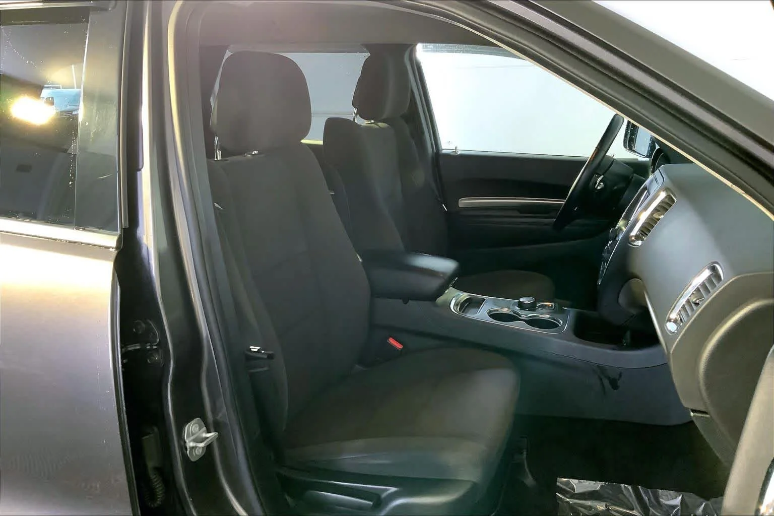 Used 2015 Granite Crystal Metallic Clearcoat Dodge SXT image 8