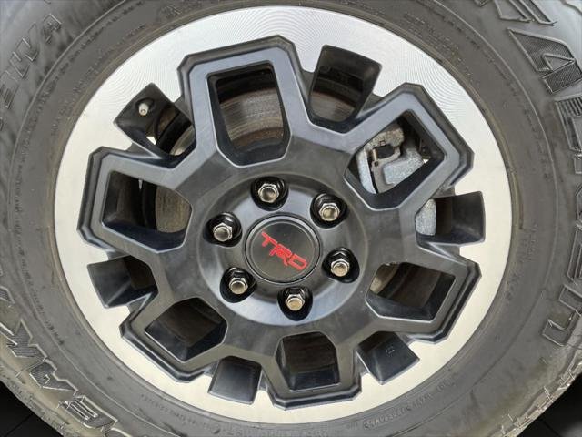 Certified Used 2025 CUTTING EDGE Toyota  image 26