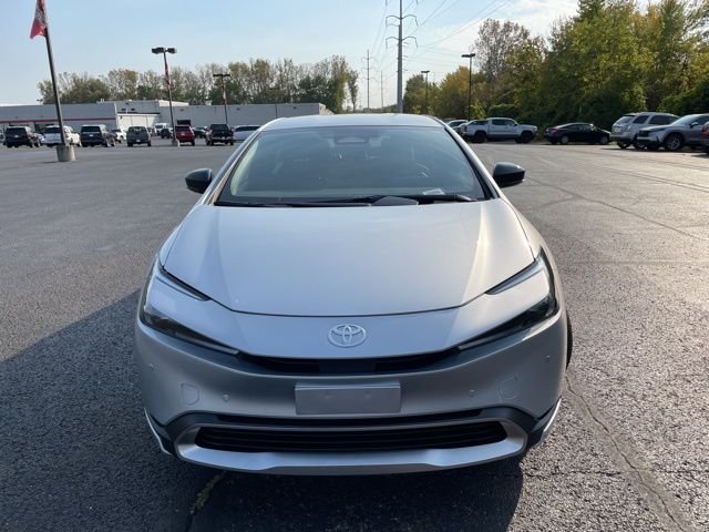 New 2026 Cutting Edge Toyota  SE image 8