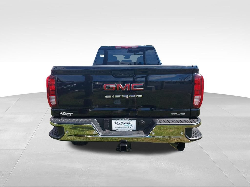 New 2026 Onyx Black GMC SLE image 4
