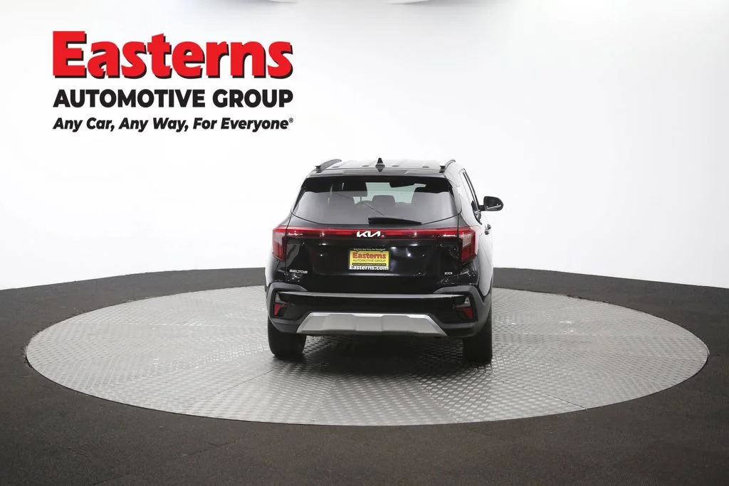 Used 2024 Black Kia SX image 35