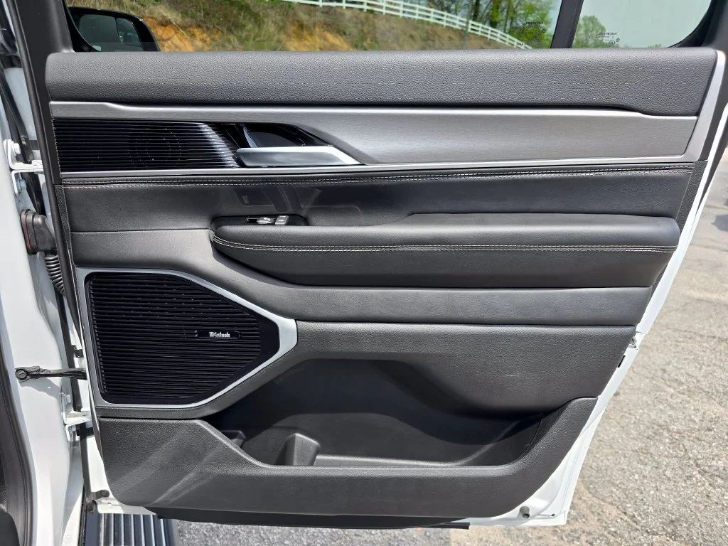 New 2026 White Jeep Limited Altitude image 38