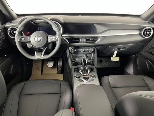 2026 Alfa Romeo Stelvio Base - Photo 8