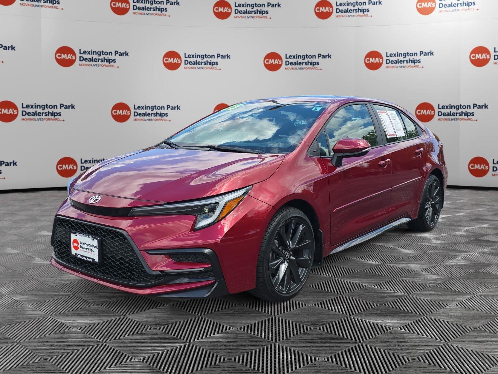 Used 2025 Ruby Flare Pearl Toyota XSE image 3