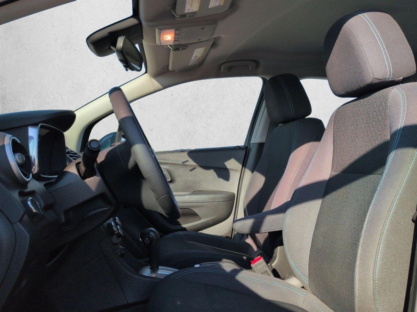 Used 2016 Cyber Gray Metallic Chevrolet LS image 15