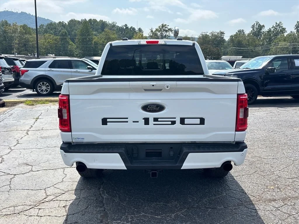 Used 2023 White Ford XLT image 6
