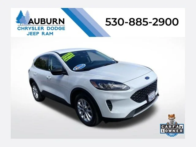 Used 2022 White Ford SE image 1