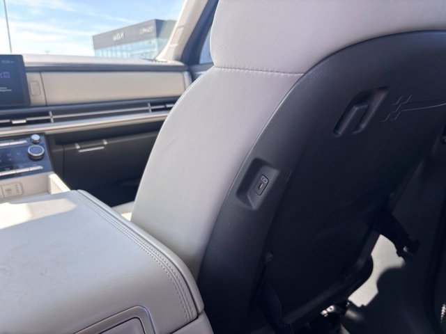 Used 2024 Black Hyundai SEL image 29
