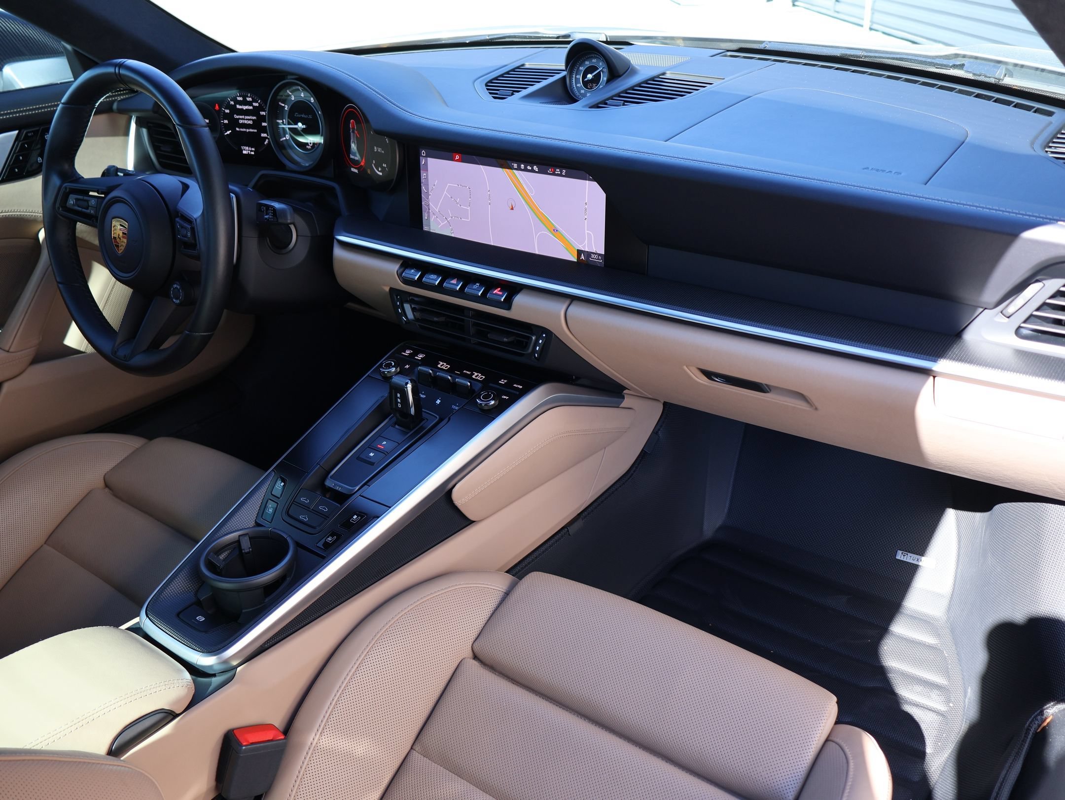 Used 2021 GT Silver Metallic Porsche Turbo S image 27