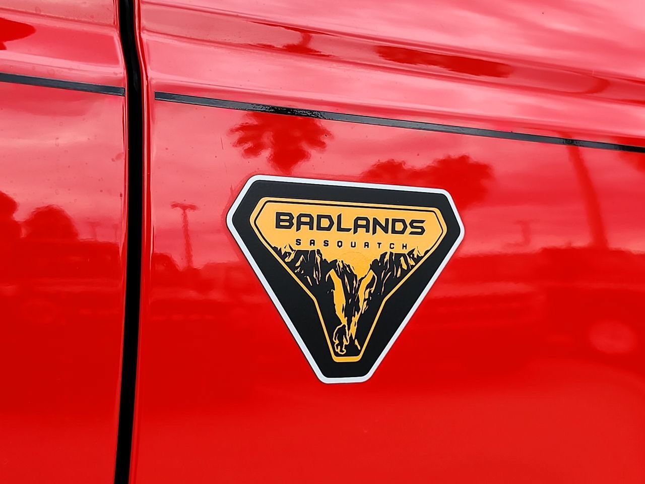Used 2023 Race Red Ford Badlands image 9
