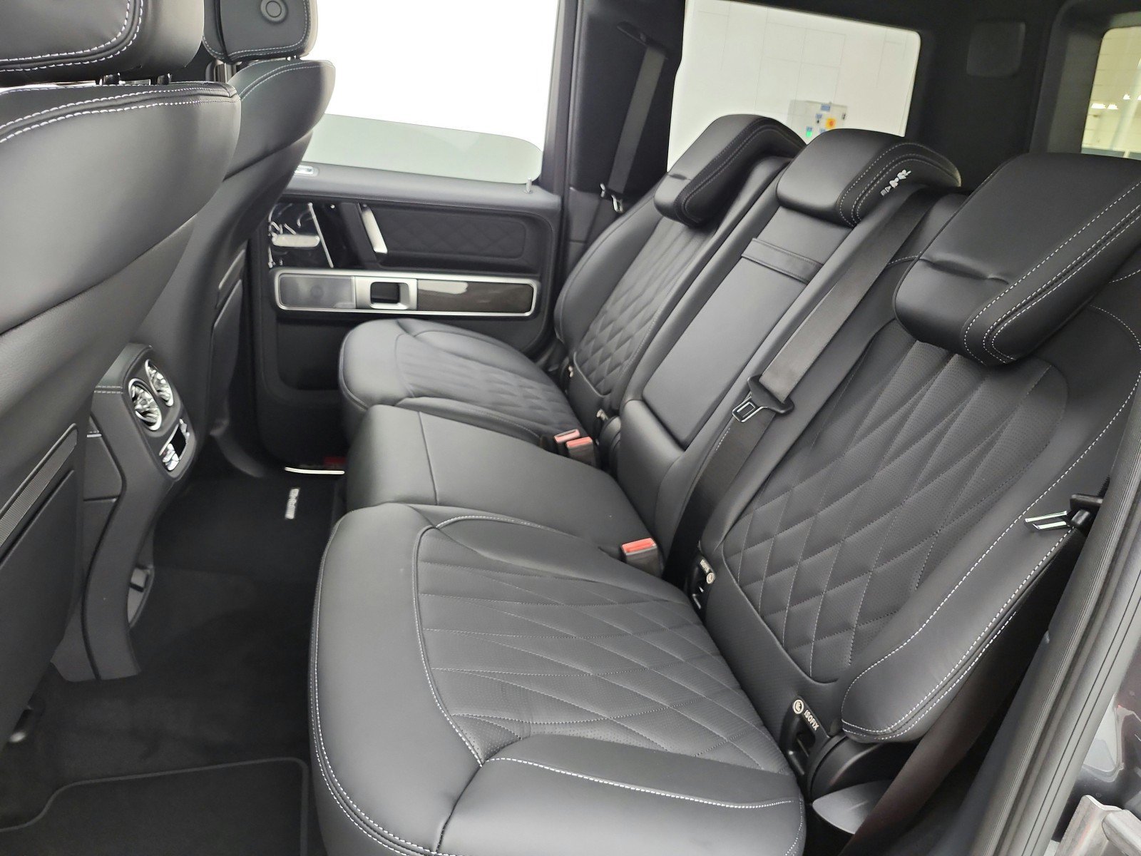 New 2027 Selenite Grey Mercedes-Benz AMG® G 63 SUV image 32