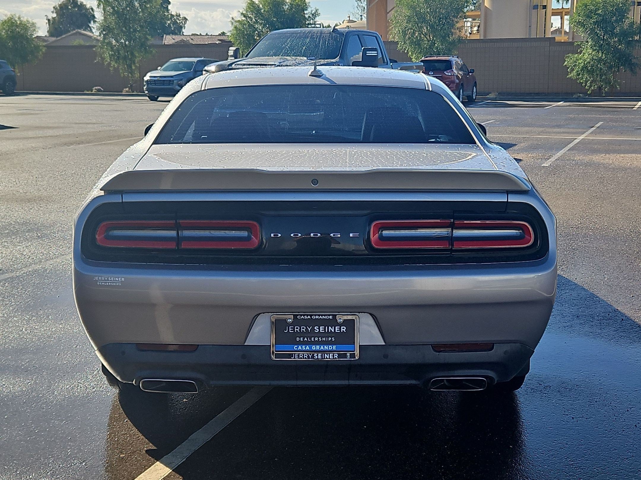 Used 2015 Billet Silver Metallic Clearcoat Dodge R/T Plus image 4