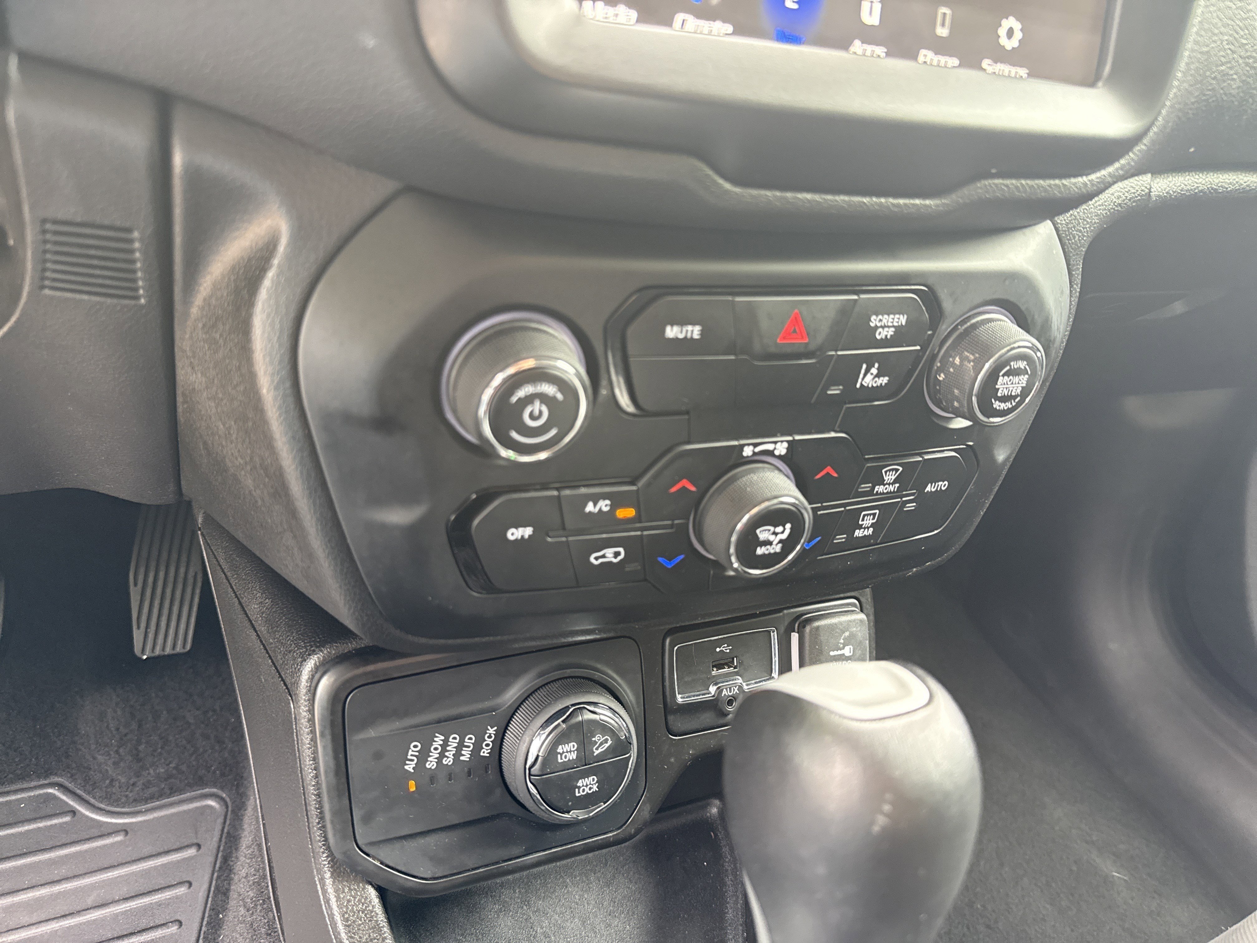 Used 2023 Black Clearcoat Jeep Trailhawk image 28