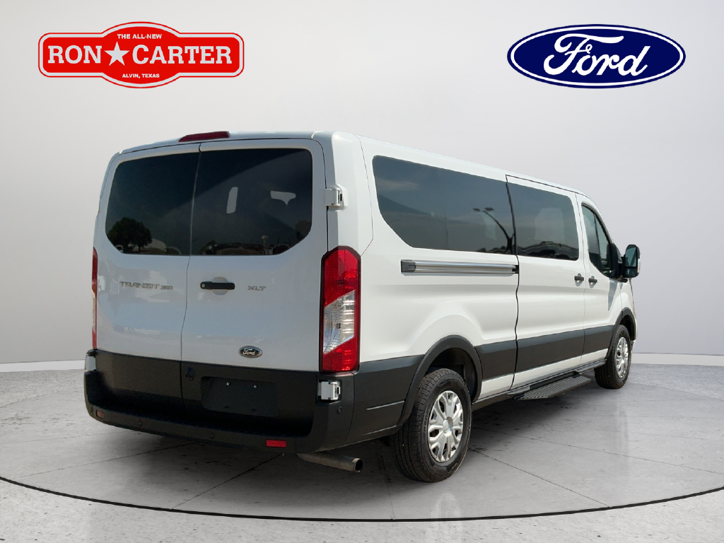 2023 Ford Transit Passenger Van XLT - Photo 6