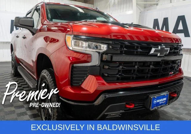 Used 2025 Red Chevrolet LT Trail Boss image 4
