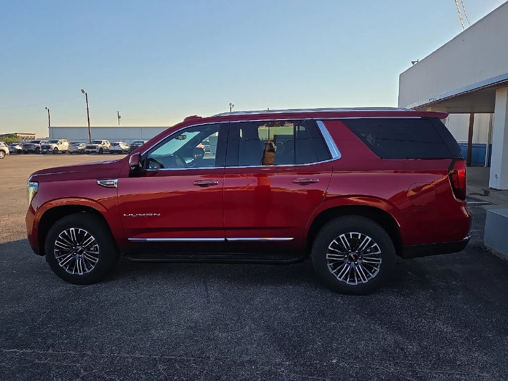 New 2027 Volcanic Red Tintcoat GMC Elevation image 2