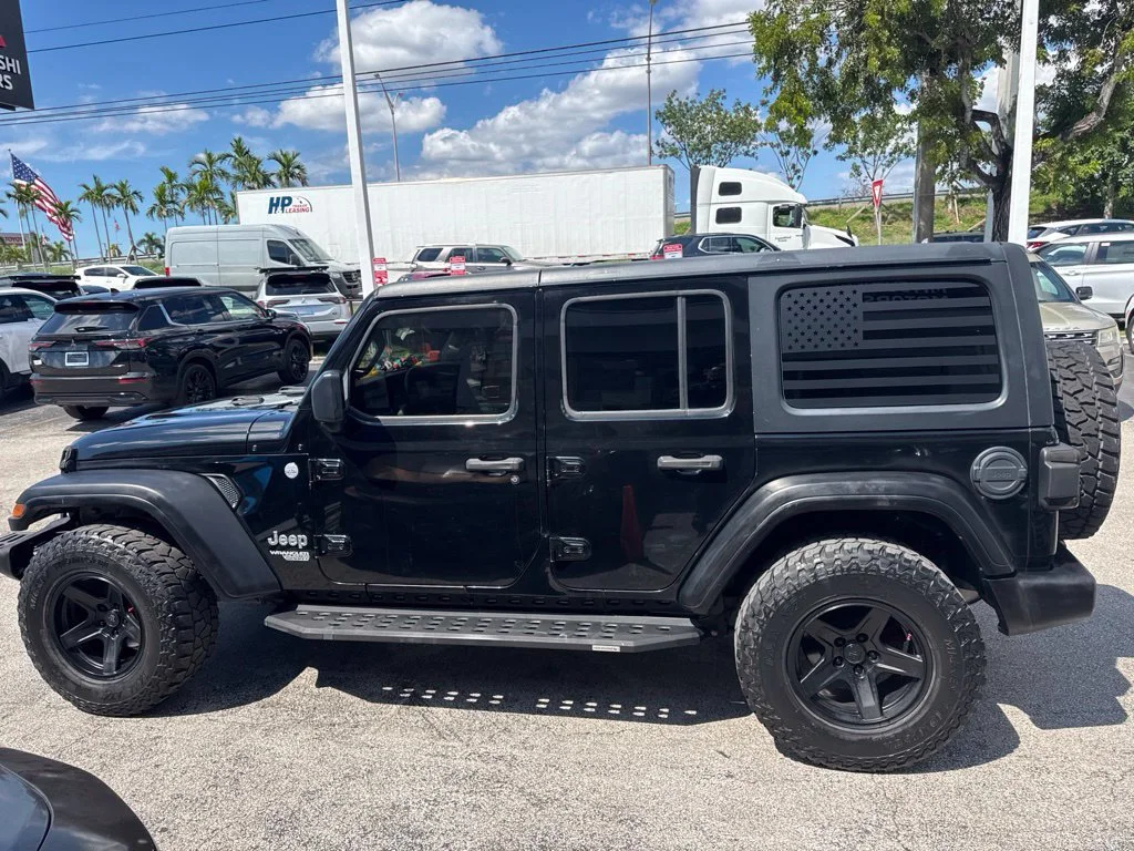 Used 2019 Black Clearcoat Jeep Unlimited Sport S image 7