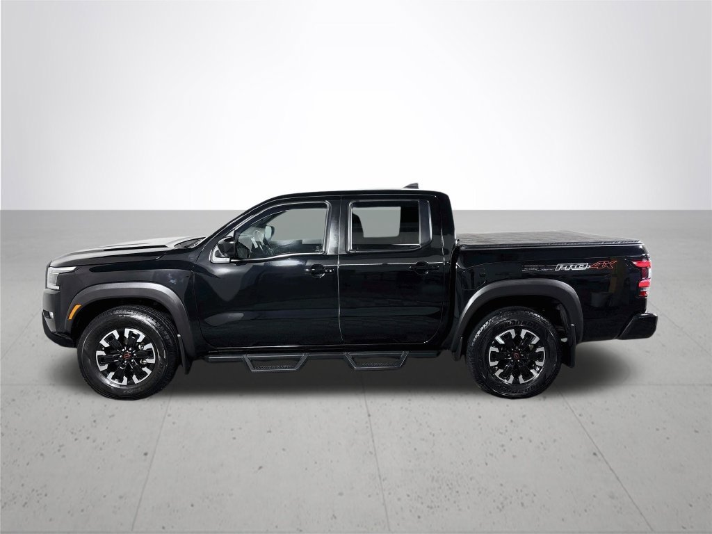Used 2022 Super Black Nissan PRO-4X image 9