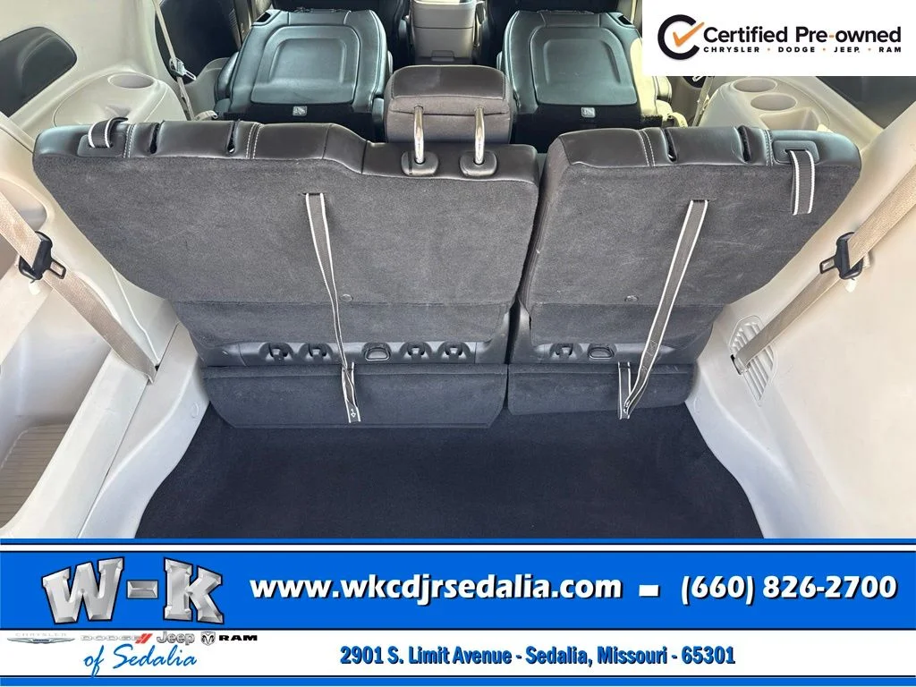 Certified Used 2024 Silver Chrysler Touring L image 24