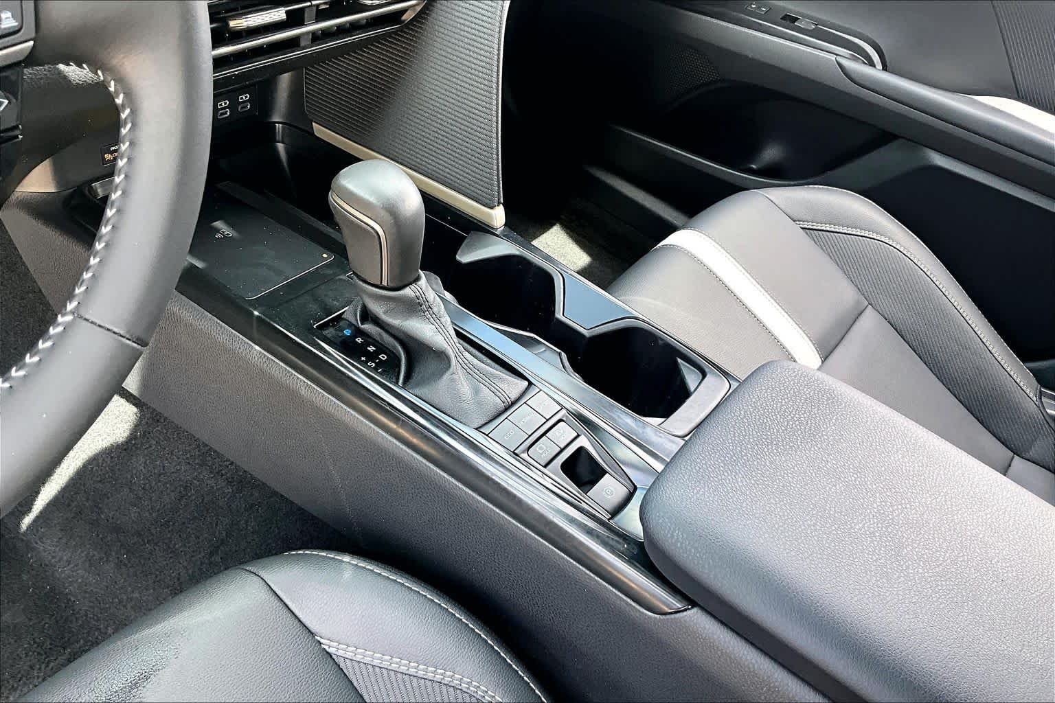 Used 2025 Midnight Black Metallic Toyota SE image 16