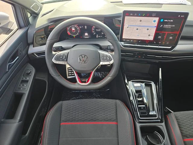 2025 Volkswagen Golf GTI SE - Photo 9