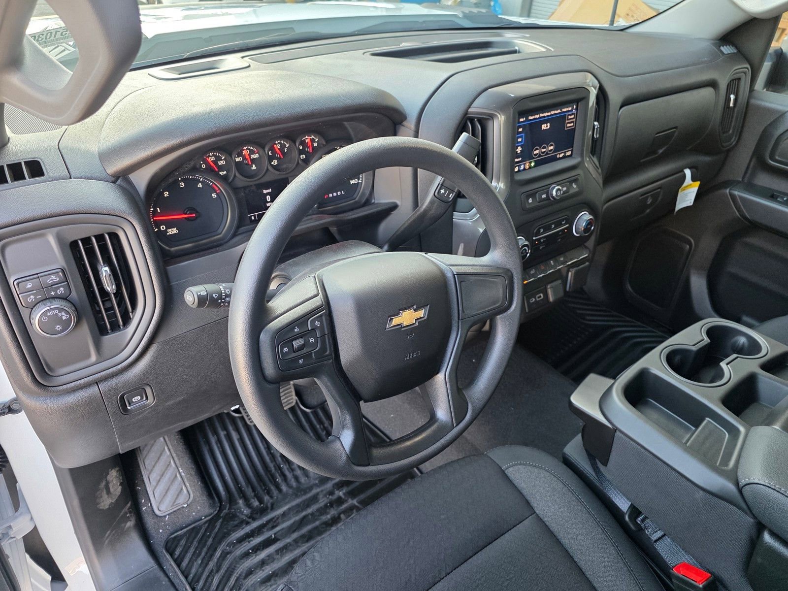 2025 Chevrolet Silverado 2500 HD Custom - Photo 27