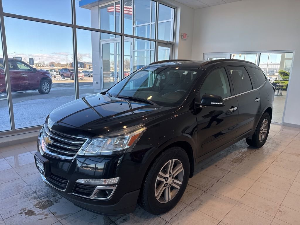 Used 2017 Chevrolet Traverse 1LT with VIN 1GNKVGKD1HJ281113 for sale in Spring Valley, Minnesota