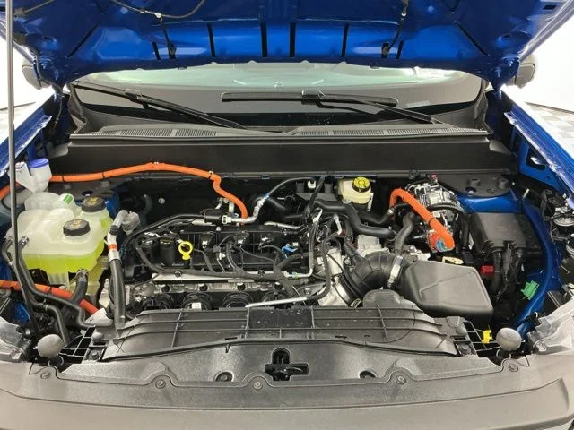 New 2026 Velocity Blue Ford Lariat image 32