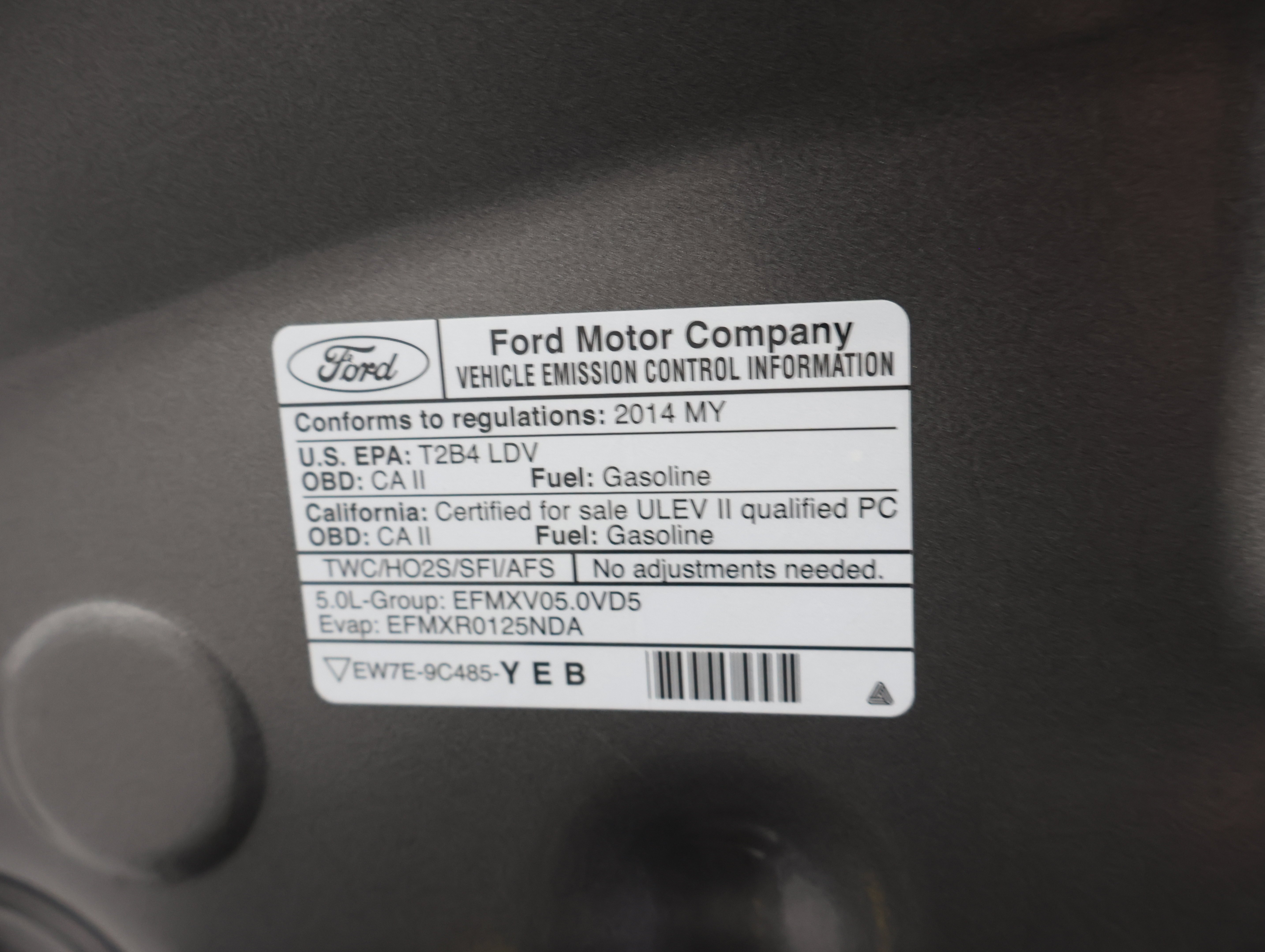 Used 2014 Sterling Gray Metallic Ford GT Premium Convertible: GT PREMIUM-CONVERTIBLE-6 SPEED STICK-HEATED LEATHER-LOW MILES image 18