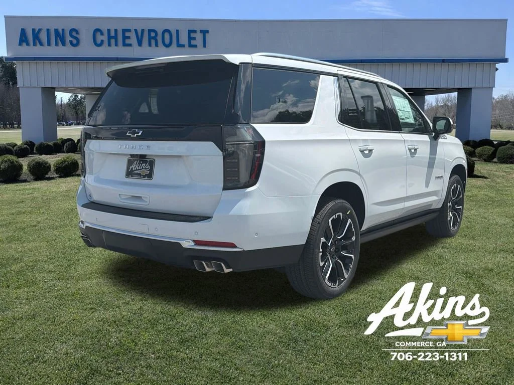New 2026 Polar White Tricoat Chevrolet High Country image 5