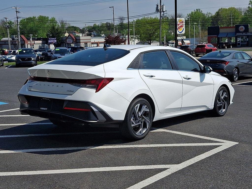 New 2026 Serenity White Pearl Hyundai Limited image 5