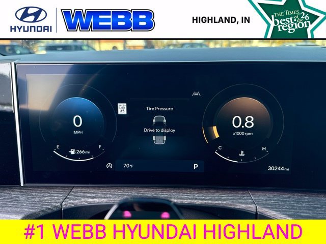 Used 2024 Phantom Black Hyundai Limited image 22