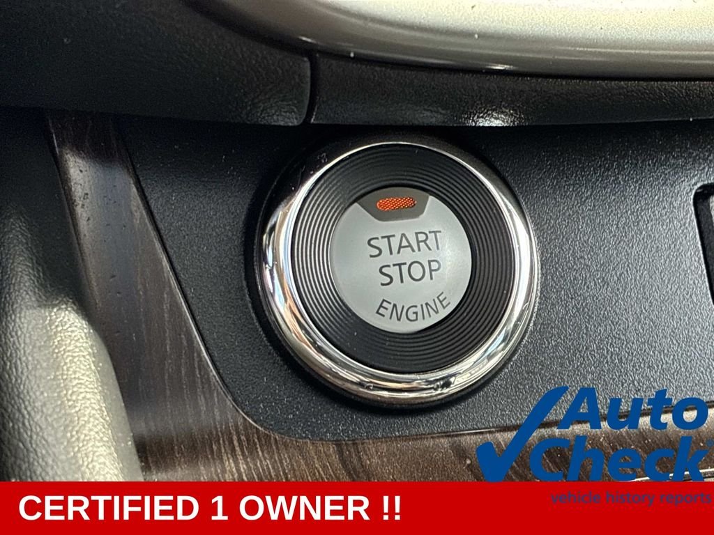 Used 2023 Black Nissan Platinum image 32
