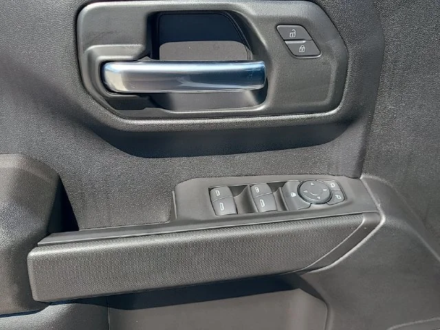 2026 Chevrolet Silverado 1500 Custom - Photo 18