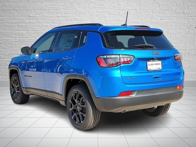 New 2026 Hydro Blue Pearlcoat Jeep Latitude image 3