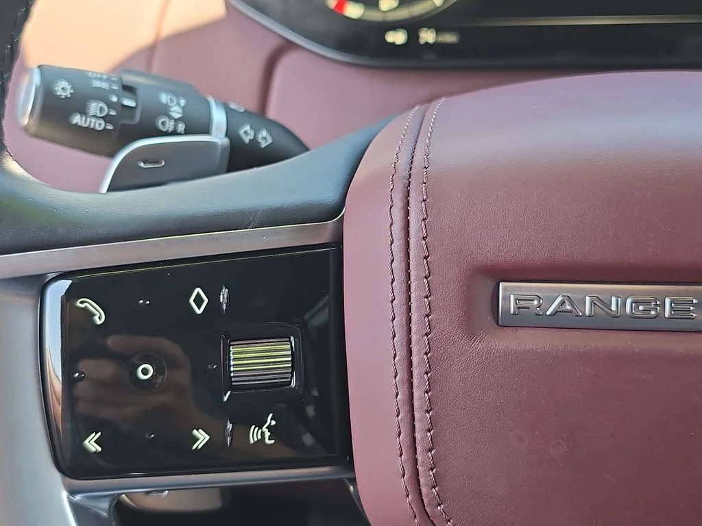 Certified Used 2023 Portofino Blue Metallic Land Rover Autobiography image 18