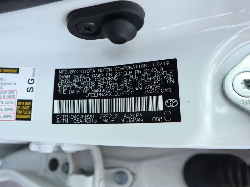 Used 2020 Super White Toyota LE image 19