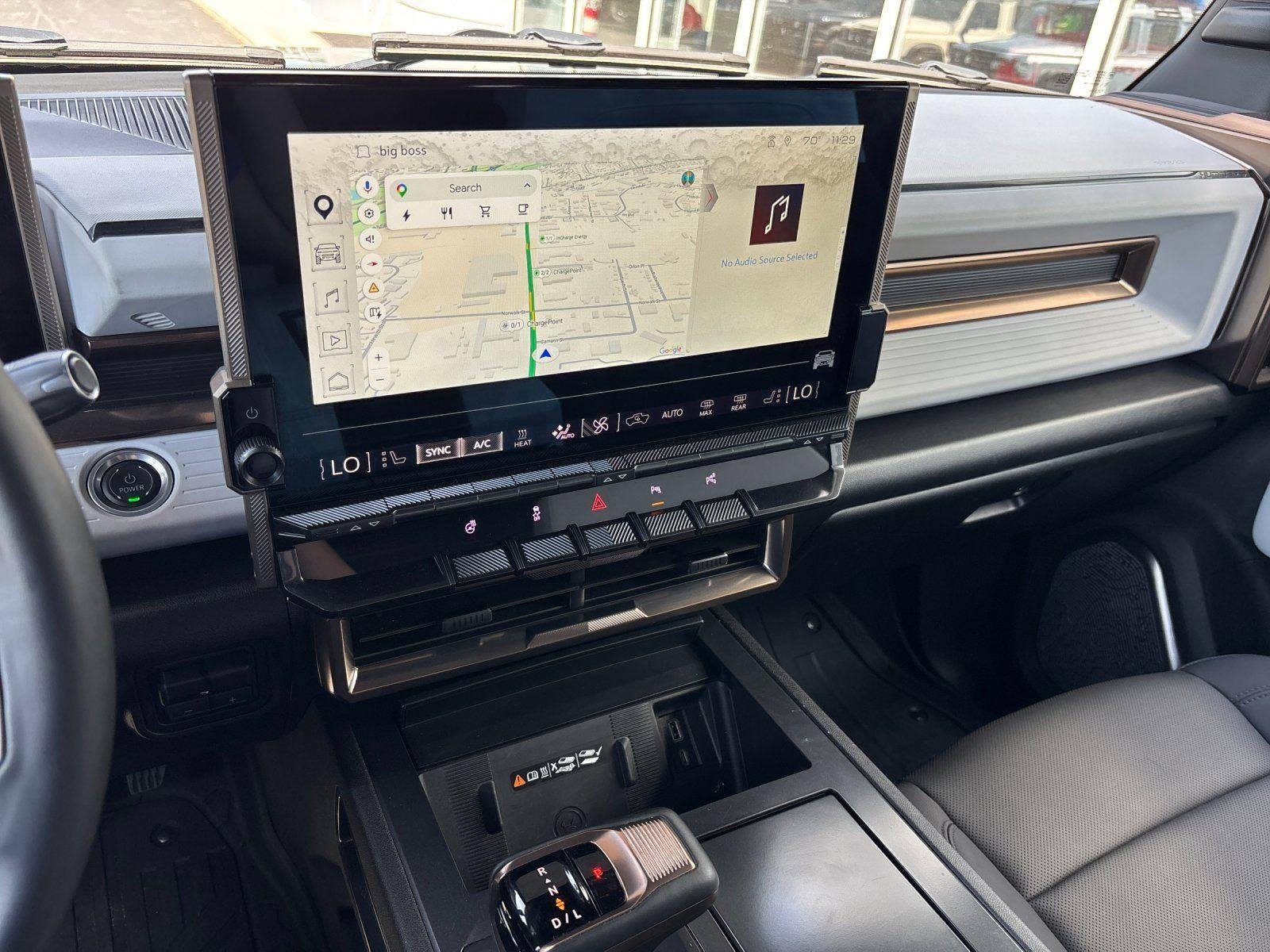 Used 2025 Interstellar White GMC 2X image 29