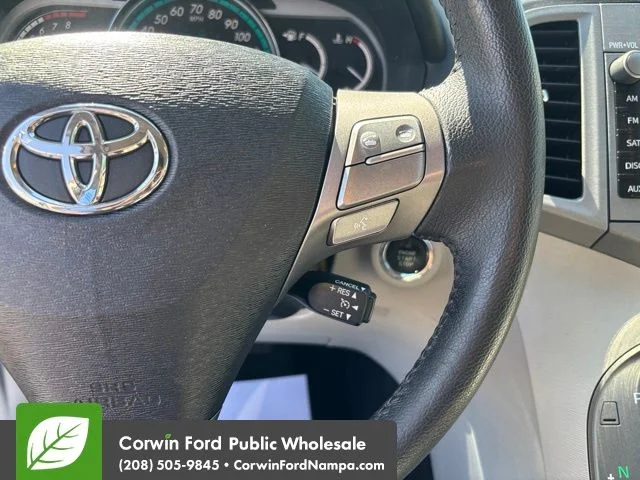 Used 2010 Magnetic Gray Metallic Toyota  image 15
