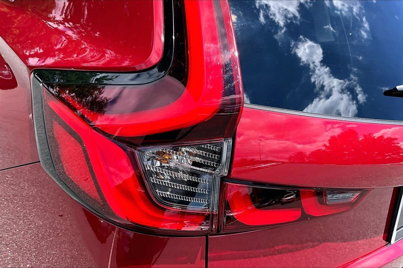 Used 2026 Radiant Red Metallic Honda LX image 29