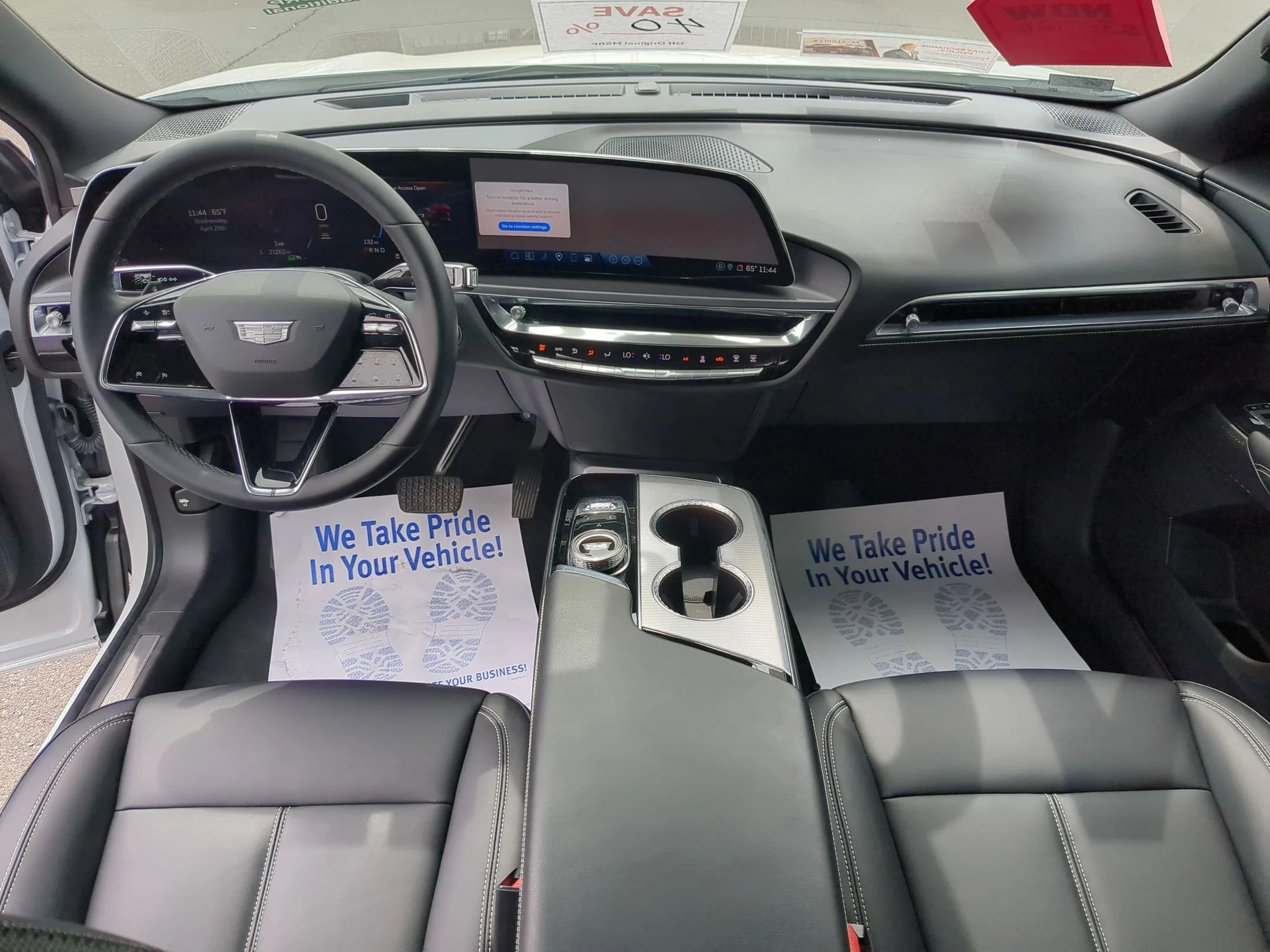 Used 2024 Crystal White Tricoat Cadillac Tech image 20