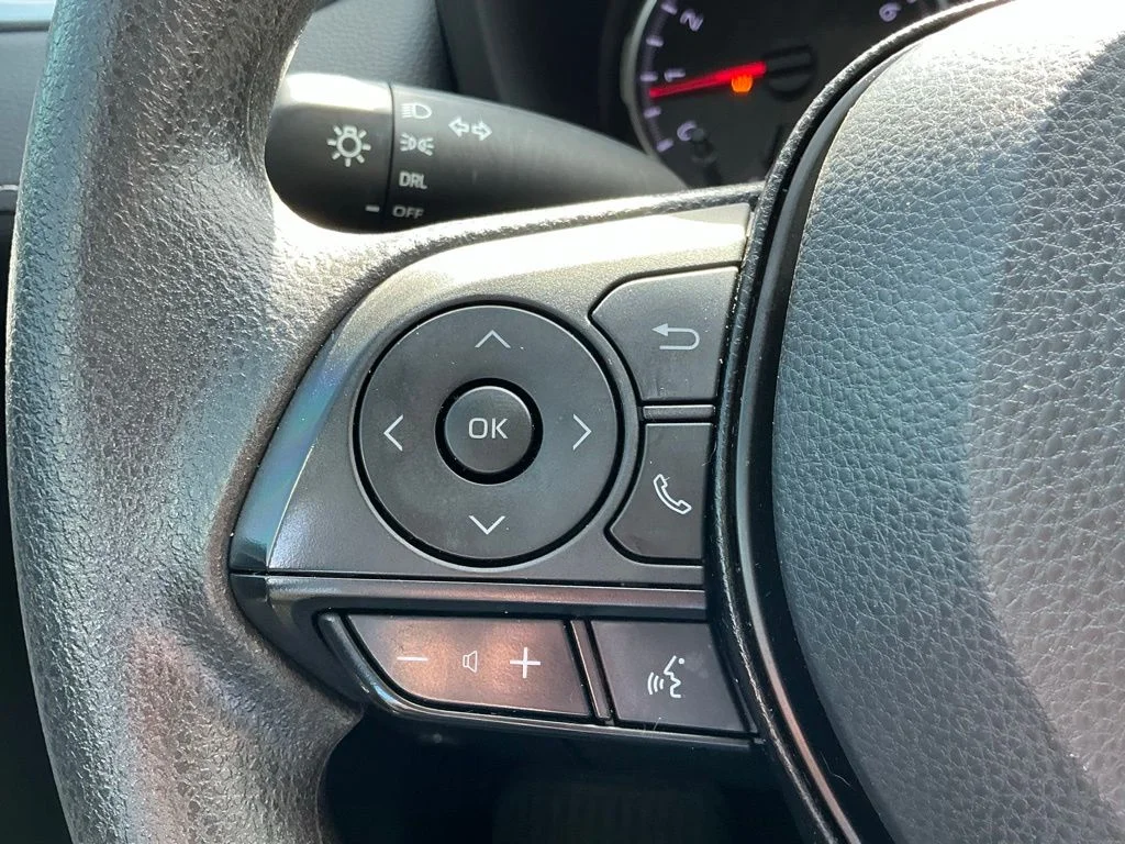 Used 2022 Silver Toyota LE image 36