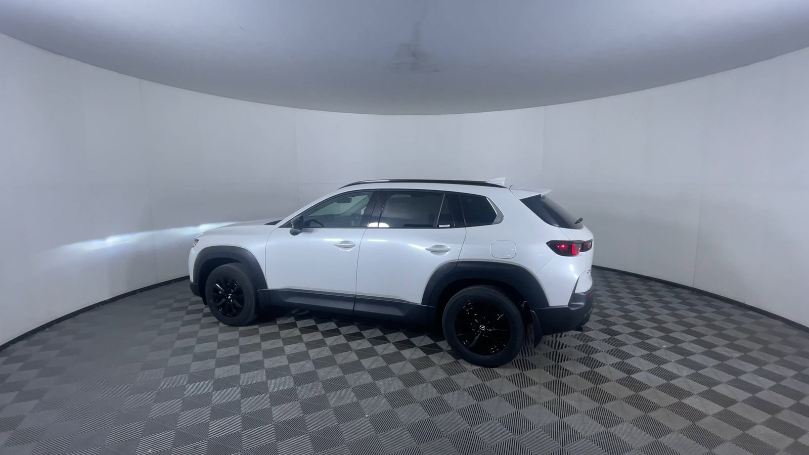 New 2026 Wind Chill Pearl Mazda Premium image 6