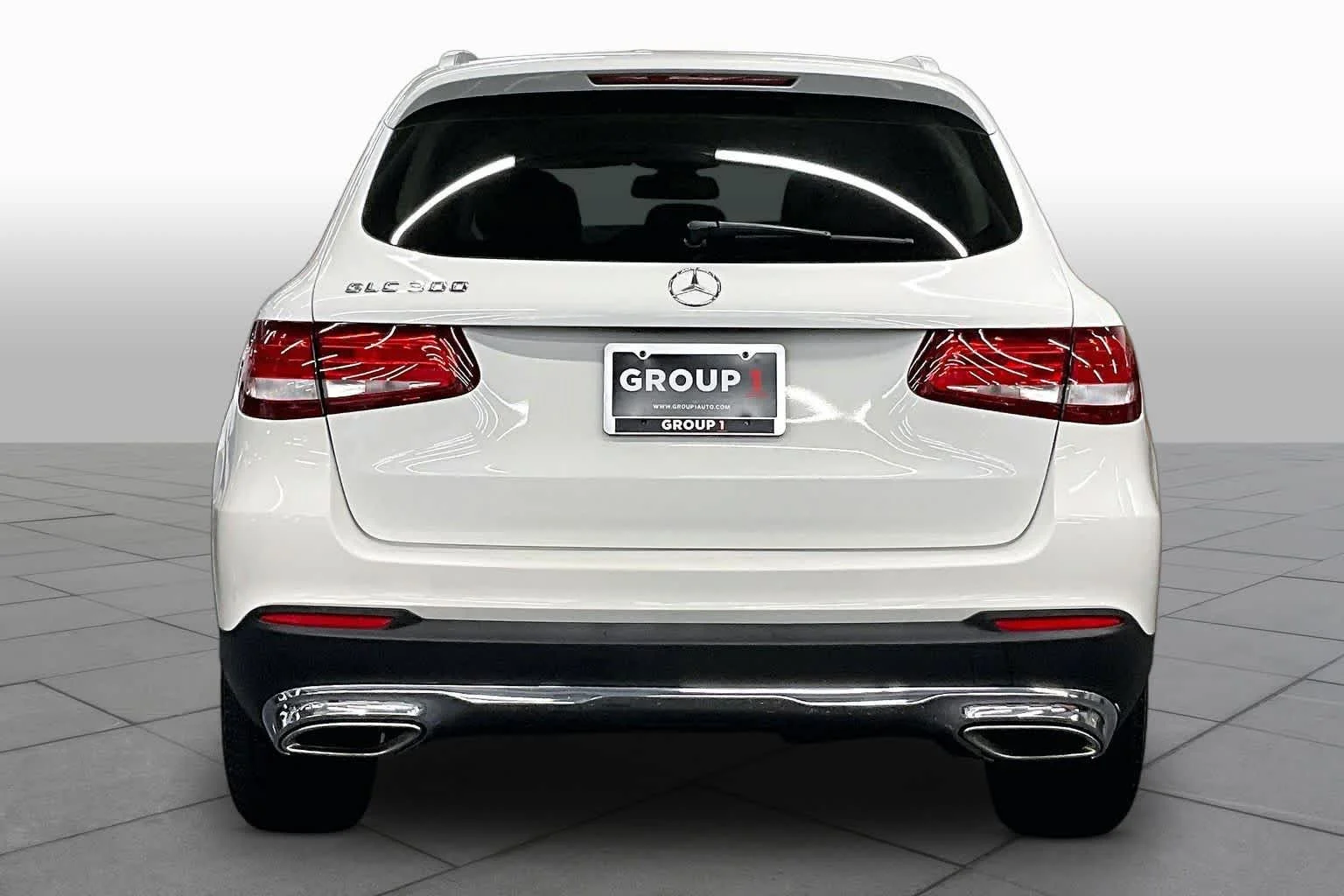 Used 2016 Polar White Mercedes-Benz GLC 300 image 4