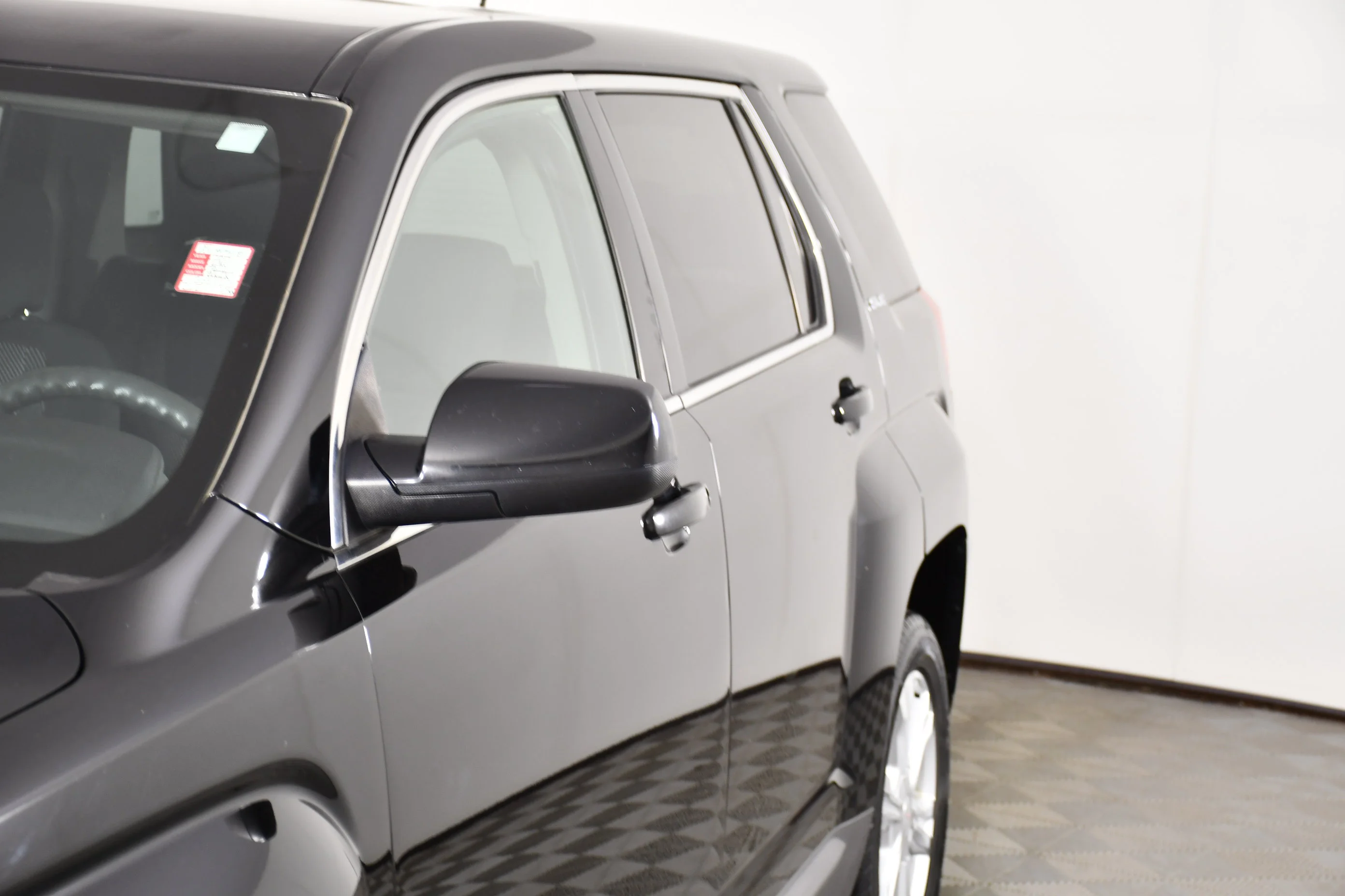 Used 2017 Onyx Black GMC SLE image 13