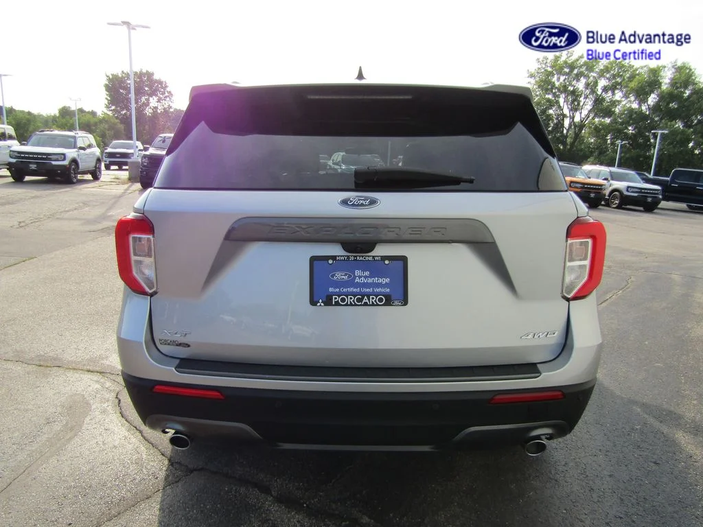 Certified Used 2024 Iconic Silver Metallic Ford XLT image 10