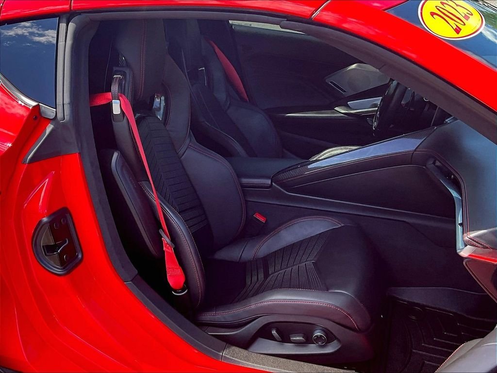 Used 2023 Red Chevrolet Z06 image 11