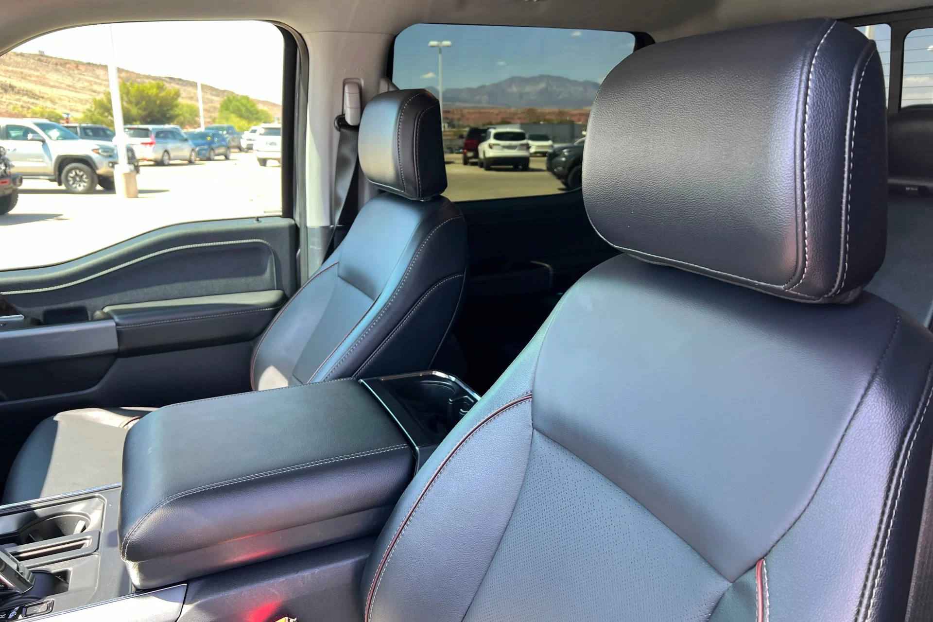 2023 Ford F-150 XL - Photo 16