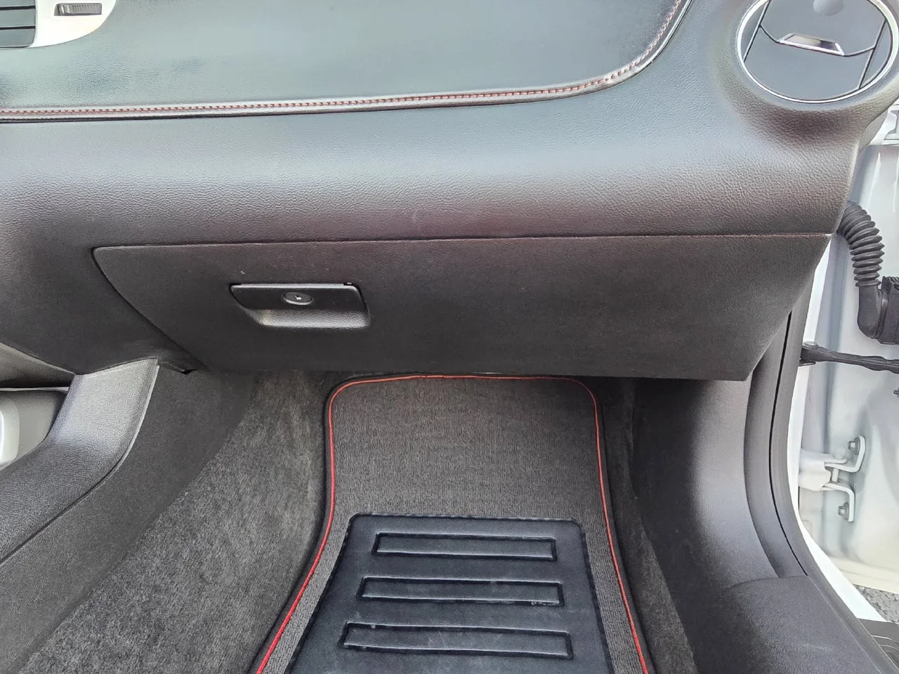 Used 2014 Summit White Chevrolet 2LT image 27